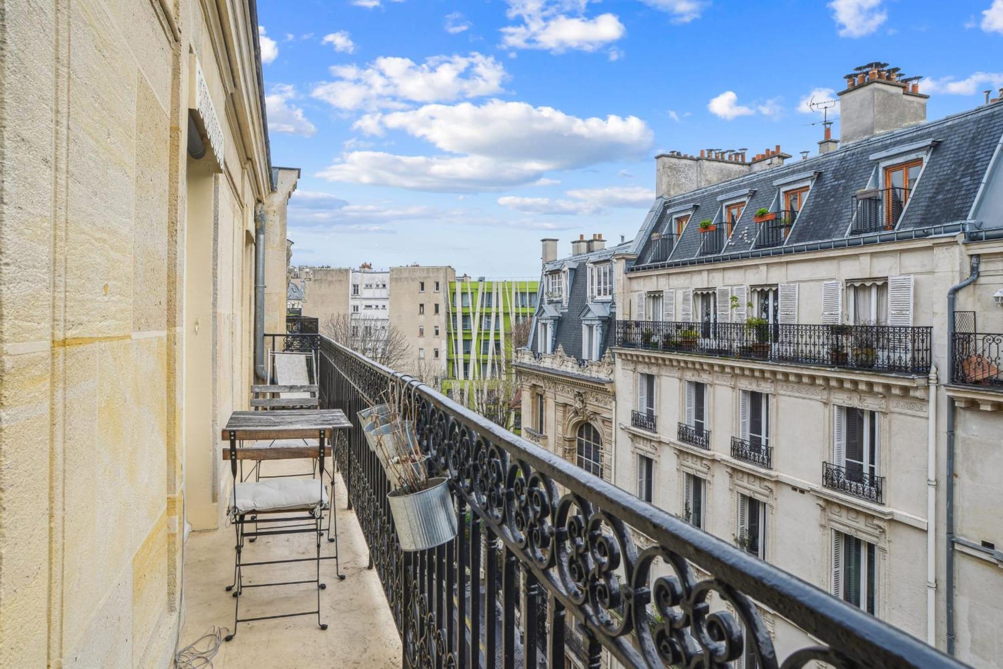 Liege - C Mercier 1bdr - B'your Appartement